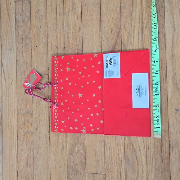 Set of 3 Holiday Gift Bags Santa Claus Gift Bags Christmas Gift Bags Gift Wrap - Picture 8 of 9